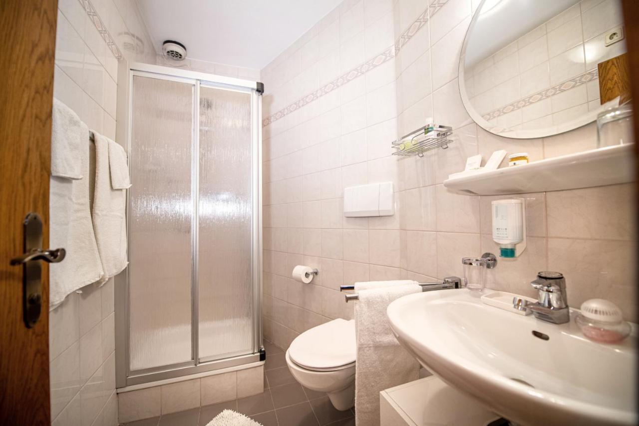 Bonichhof Hotell Laion Exteriör bild