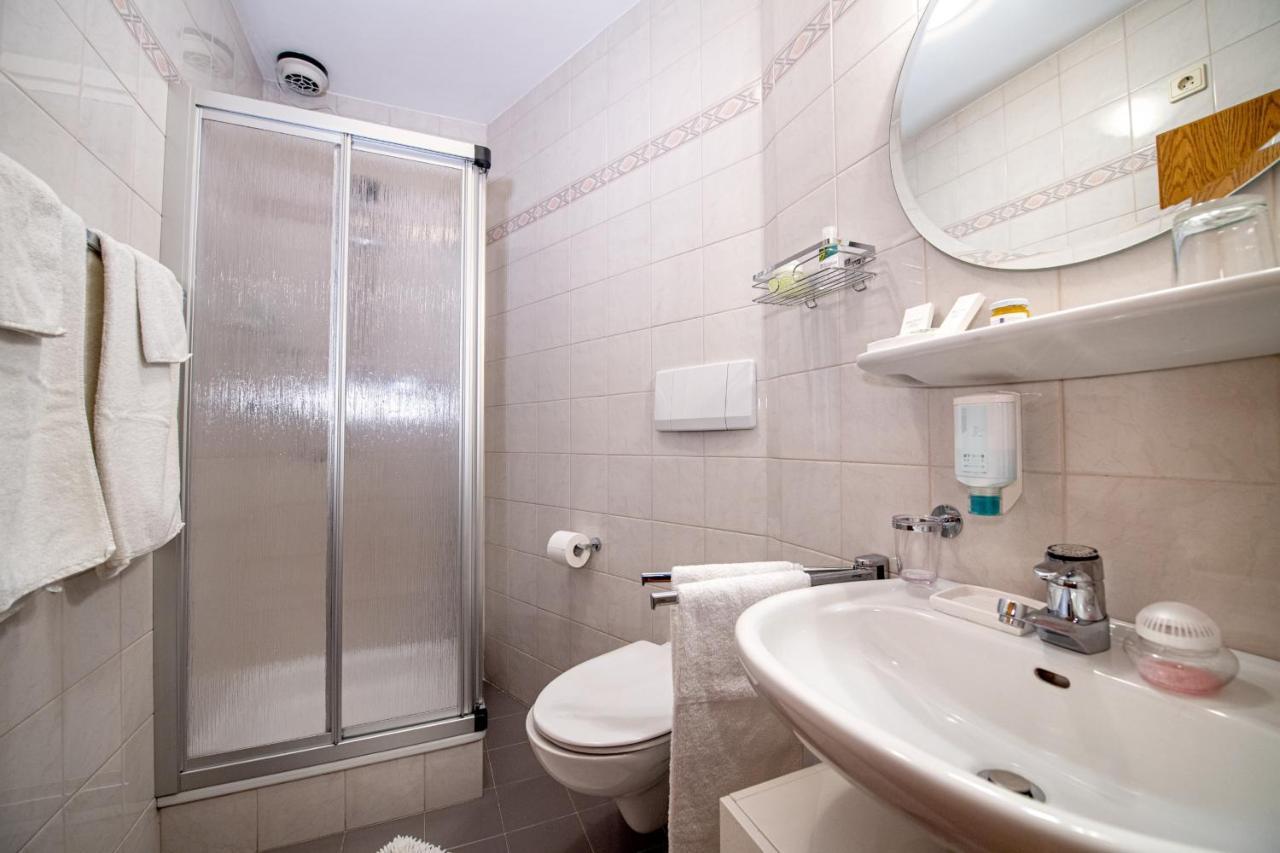 Bonichhof Hotell Laion Exteriör bild