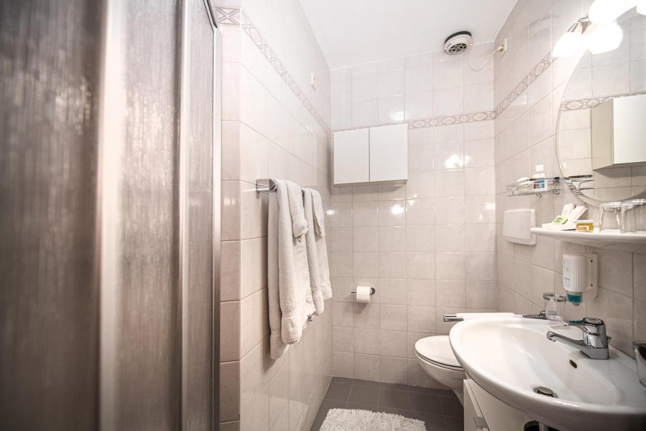 Bonichhof Hotell Laion Exteriör bild