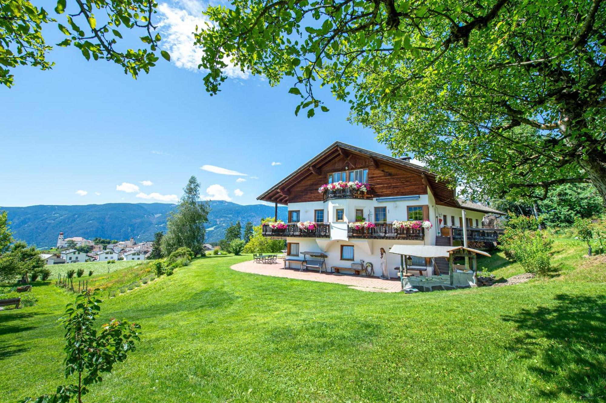 Bonichhof Hotell Laion Exteriör bild